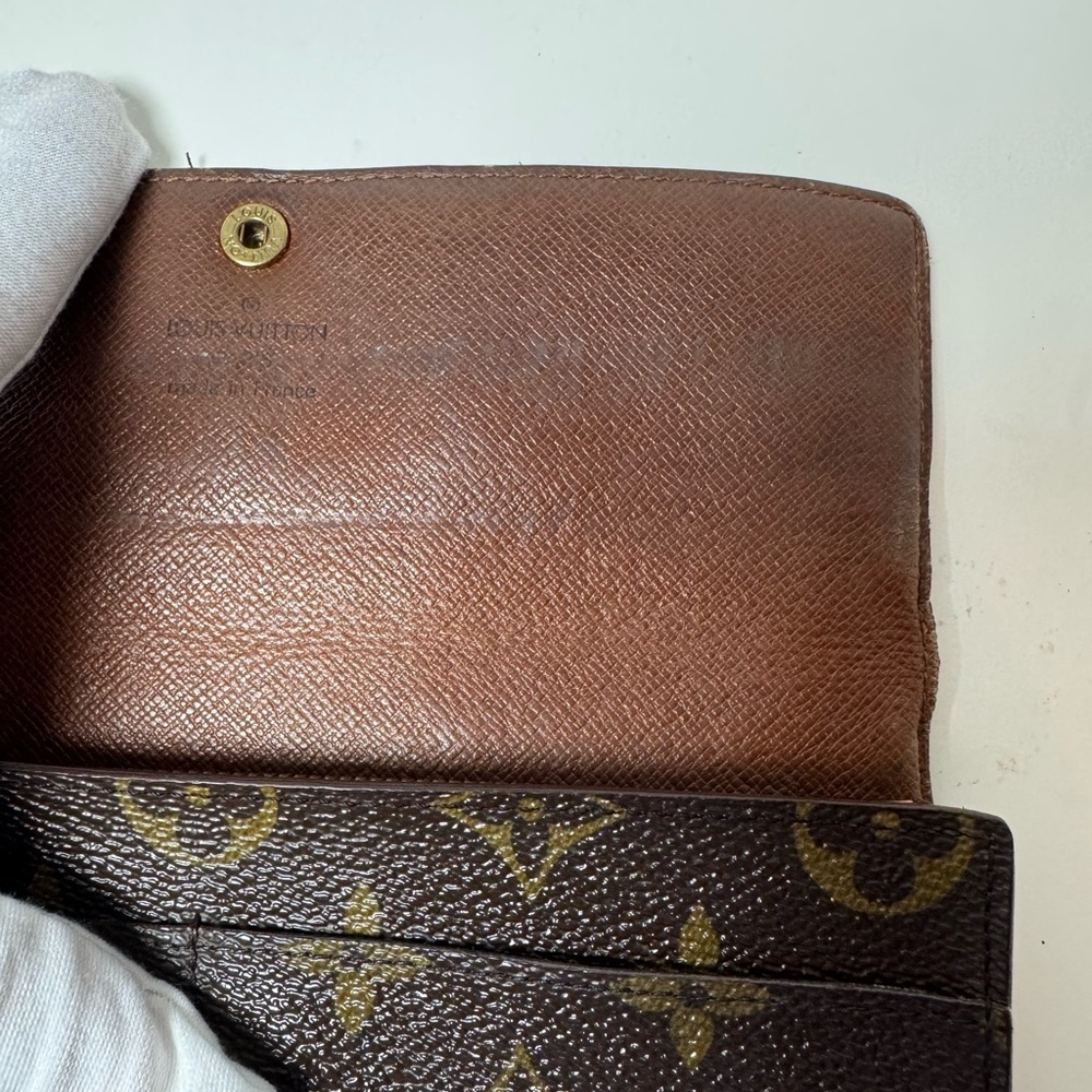 Louis Vuitton Women’s Vintage Dark Brown Monogram Long Wallet - Picture 11 of 14